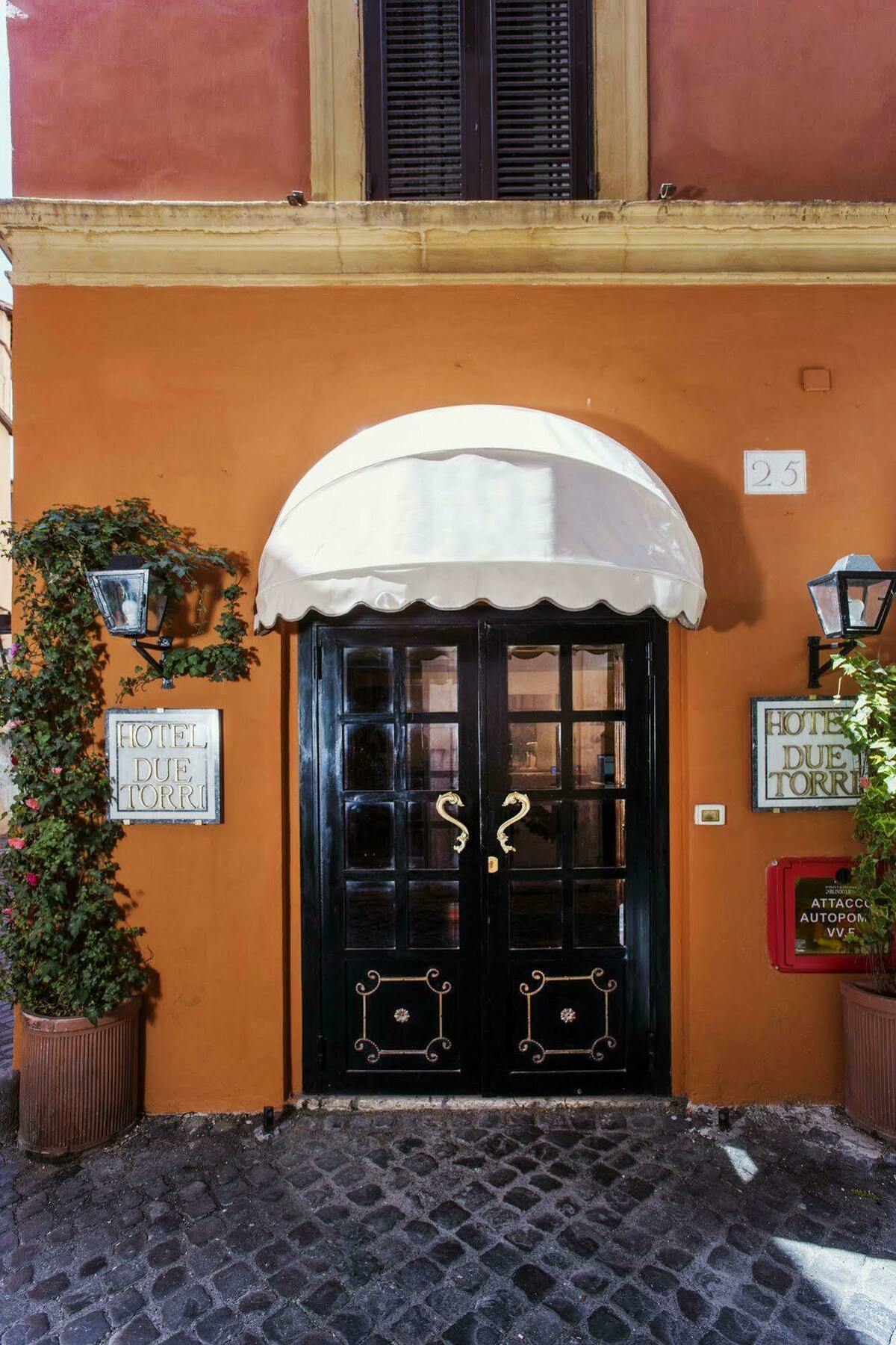 Due Torri Hotel 3*