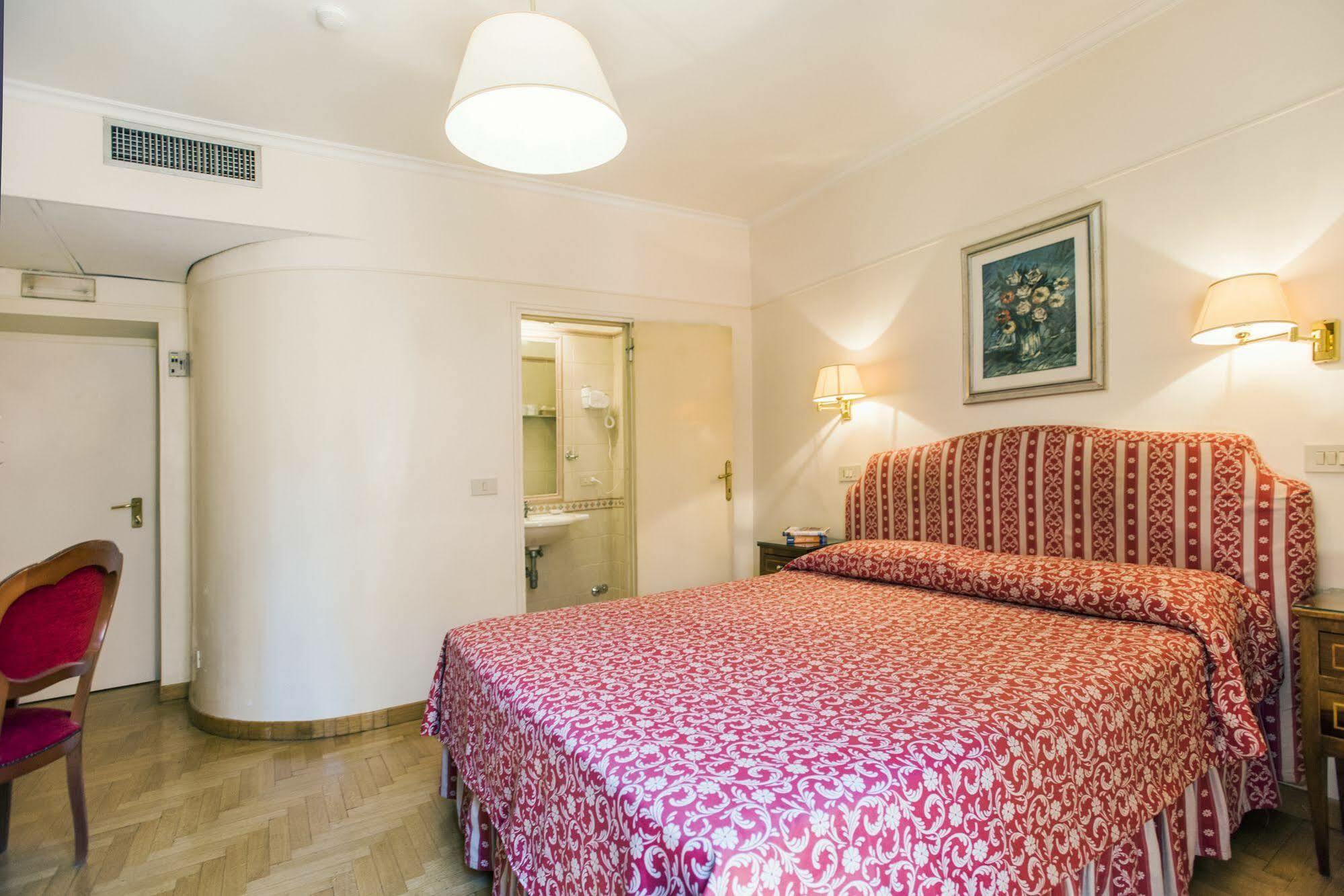 Due Torri Hotel
