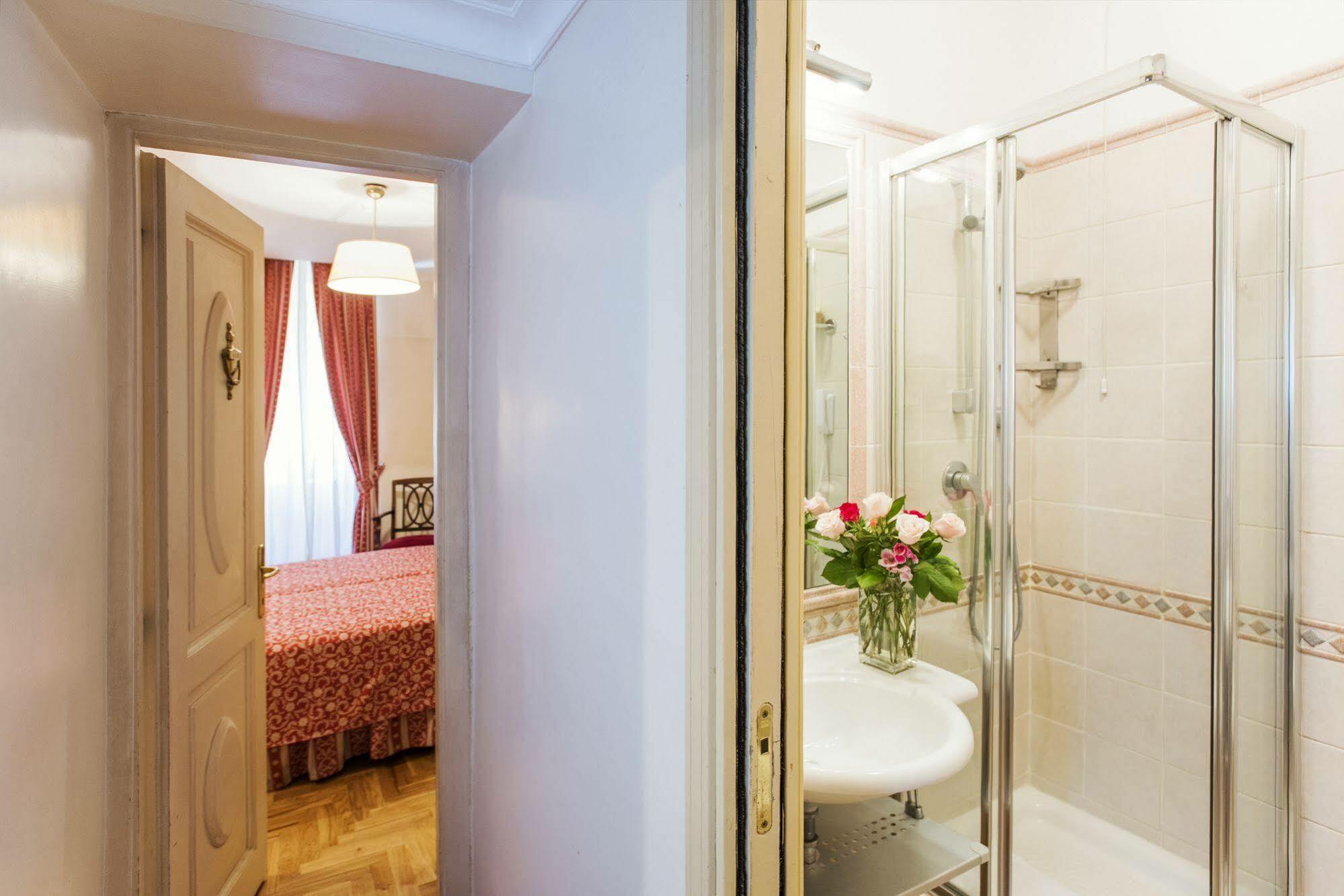 Due Torri Hotel